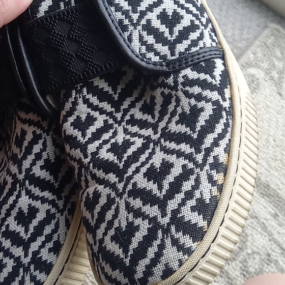 🗽Free w purchase🏁Born Shoes Womens 71/2 - Picture 3 of 10